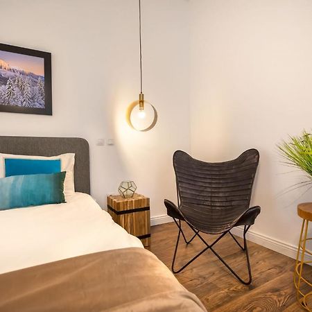 Venice Boutique Aparthotel Брашов Екстер'єр фото