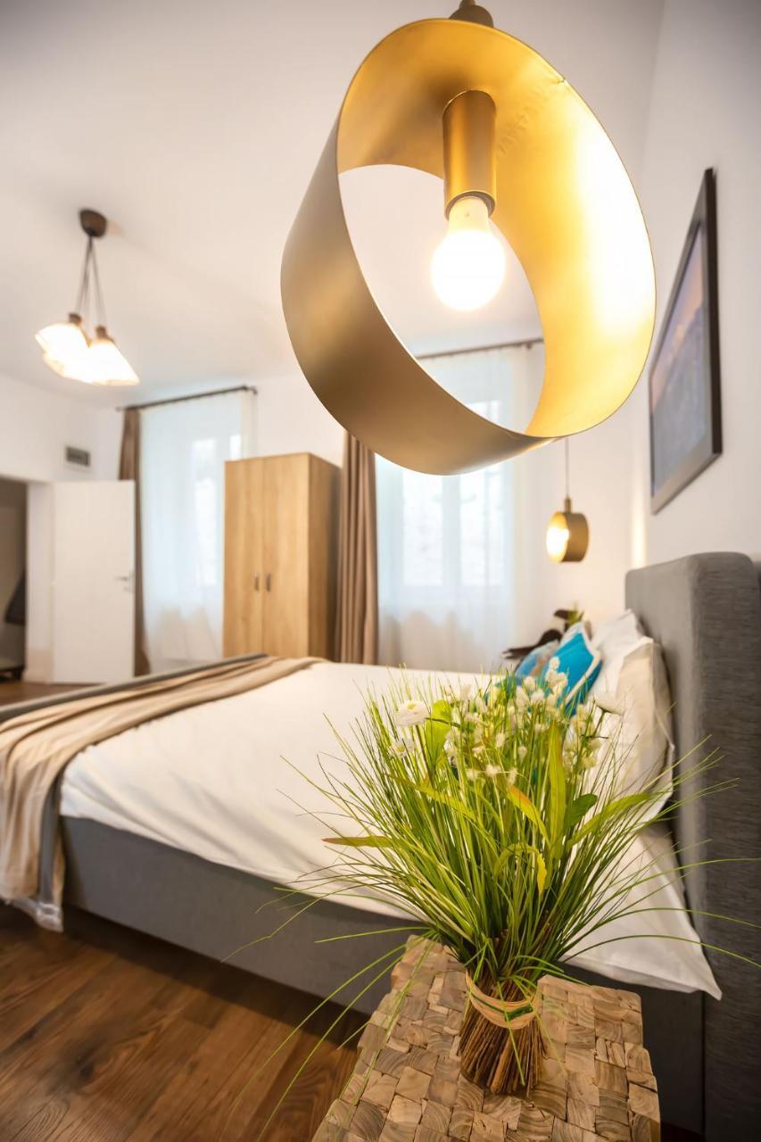 Venice Boutique Aparthotel Брашов Екстер'єр фото